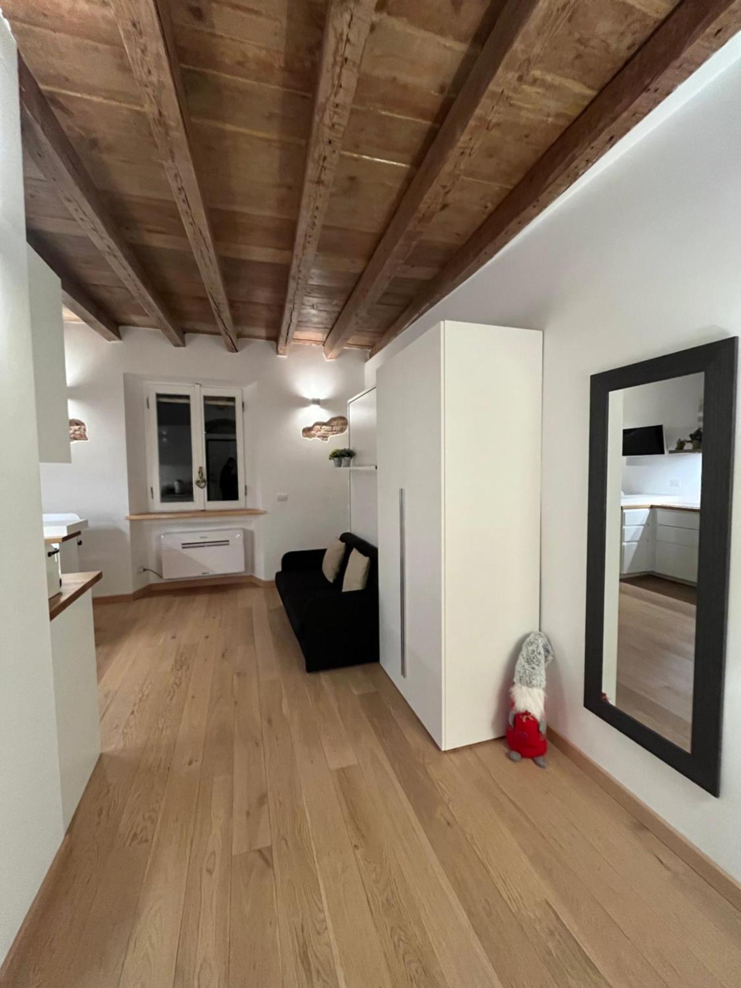 Cester House * Milan